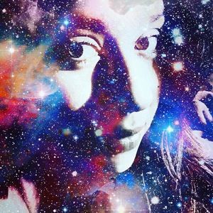 Meet your Posher, Roxana